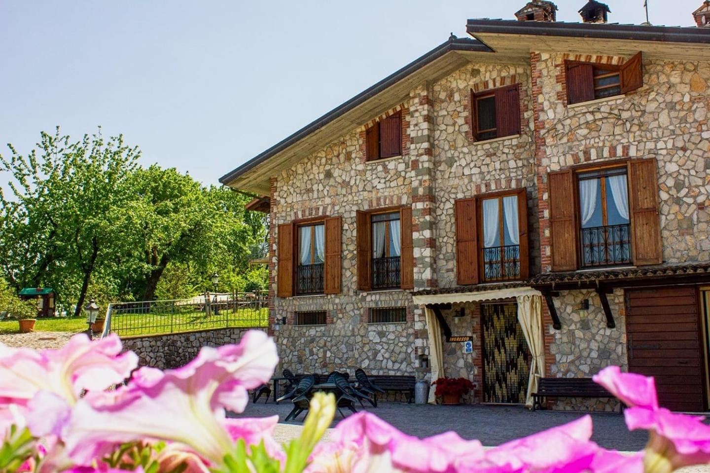 Supino Agriturismo Il Castagneto מראה חיצוני תמונה